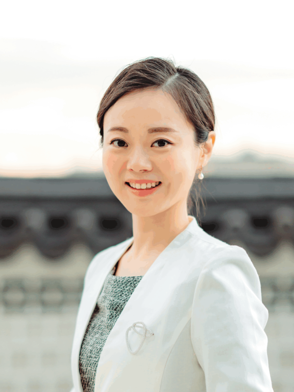 日韓バイリンガルMCYoon_Profile_1